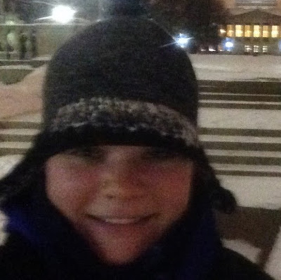 Meet your Posher, Daina - Picture 1 of 1